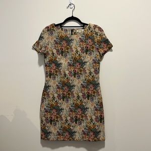 8 Birdies Vintage Floral Tapestry Shift Dress